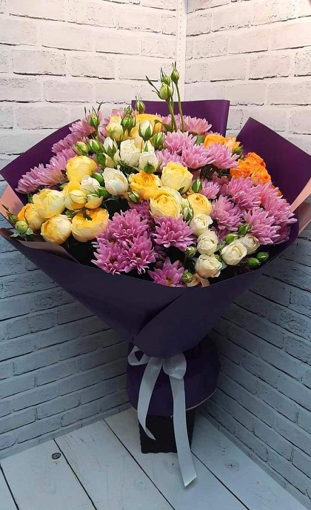 Букет цветов из: Хризантемы и Розы в Ахтырском