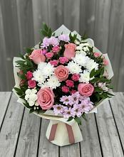 Букет цветов из:  Альстромерии, Гвоздики, Розы и Хризантемы в Ахтырском