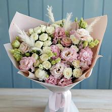 Букет цветов из:  Альстромерии и Розы в Ахтырском
